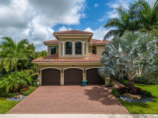 Photo - 16796 Strasbourg Ln