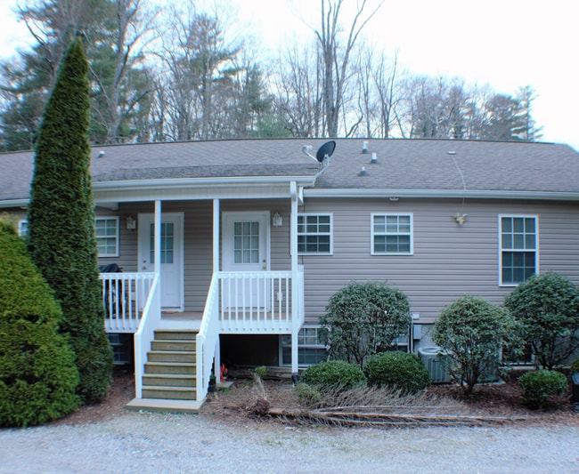 Photo - 1416 Highland Ave Unit A