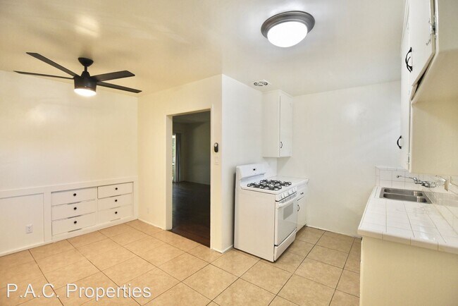1 br, 1 bath Apartment - 5800 Coldwater Ca...