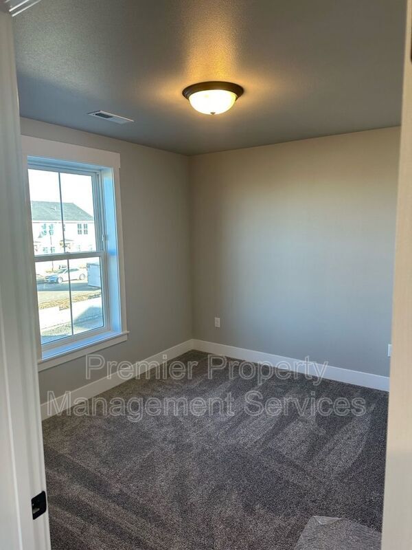 Photo - 1589 Walter Creek Blvd