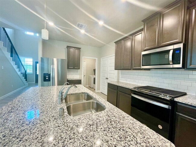 Photo - 17526 Rosette Grass Dr