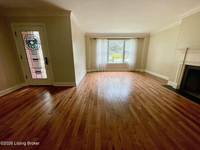 Photo - 106 Spruce Ln