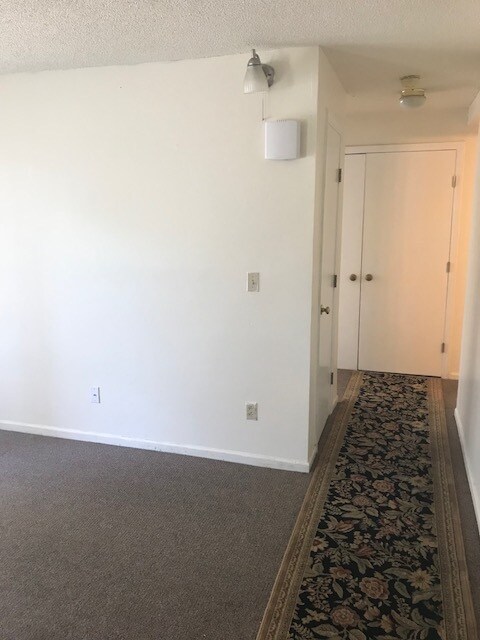 Photo - 9623 Vinca Cir Unidad C