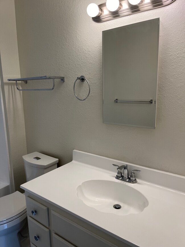 Photo - 5429 Troost Ave Unit Troost