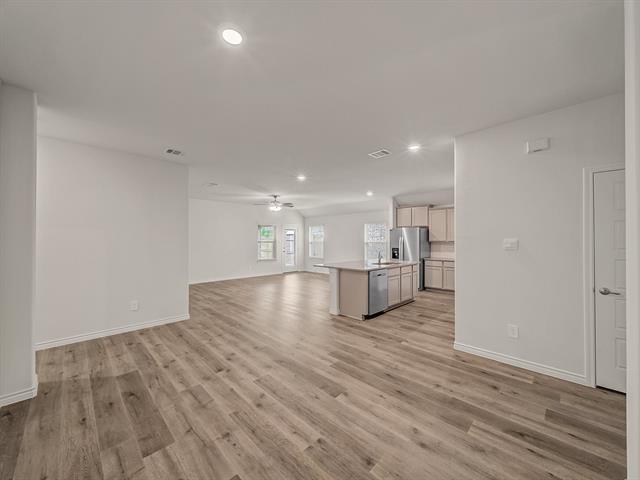 Photo - 9733 Tinsley St