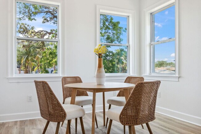 Photo - 8622 Inwood Dr