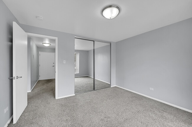 Vista del armario del dormitorio - Vida Apartments