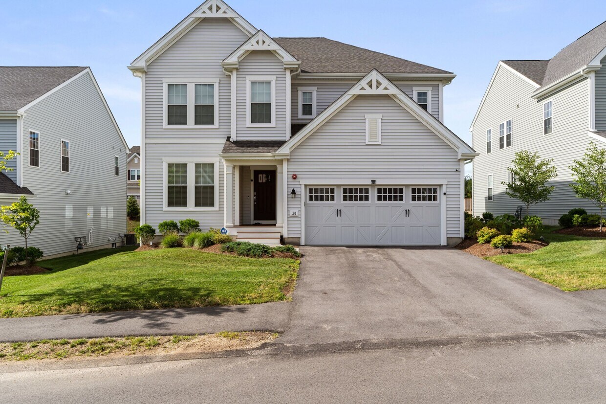 Photo - 20 Cherry Ln (Hopkinton, MA)