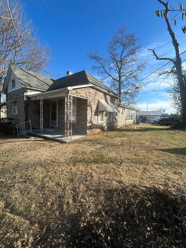 Photo - 404 S Thomas St