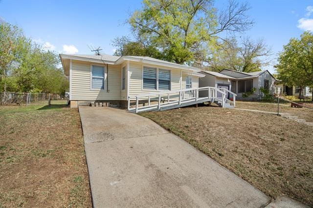 Photo - 7460 Aberdeen Dr