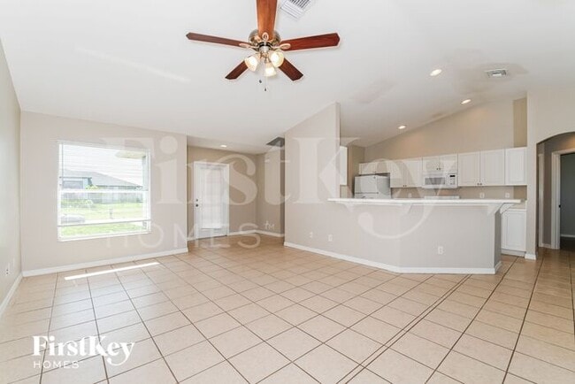 Photo - 200 SW 14th Ave