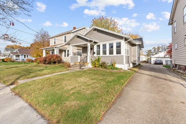 Photo - 1005 Woodsdale Ave