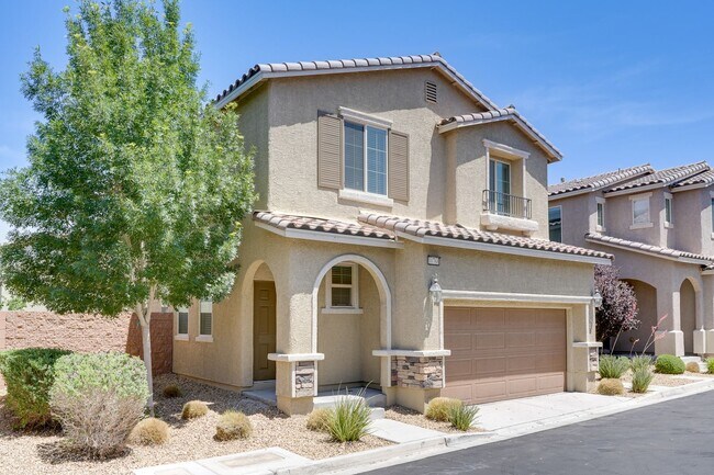 Photo - Bright & Stylish 3-Bedroom Home with Low-Maintenance Backyard