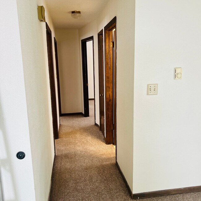 Photo - 723 S 25th St Unidad 723 S 25th  A (Upper)