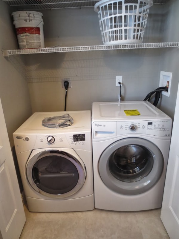 Photo - 115 Lake Emerald Dr Unidad 203