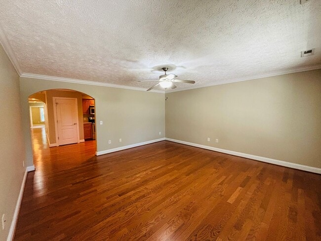 Photo - 1132 Huff Ln
