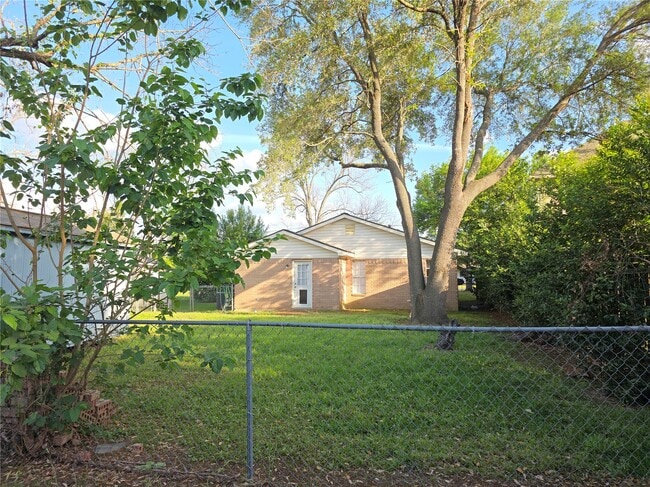 Photo - 414 Texas St