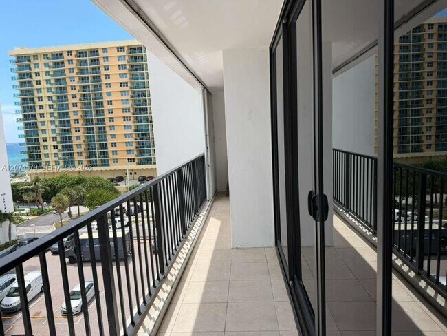 2401 S Ocean Dr Unit 602