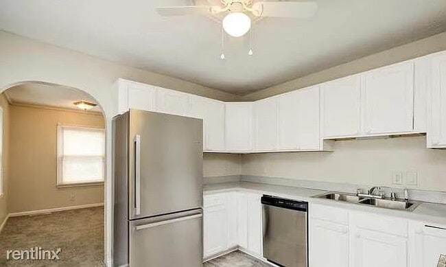 Photo - 4411 Savage Dr