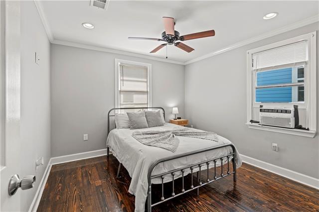 Photo - 906 Flood St