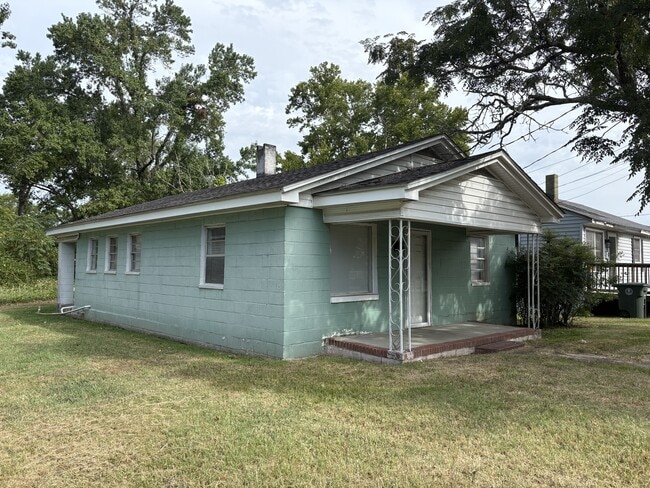 Building Photo - 334 Wilmont St