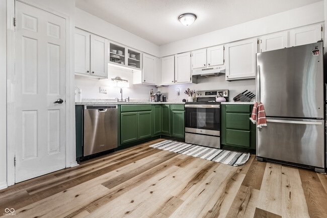 Photo - 6503 Park Central Way Unidad B