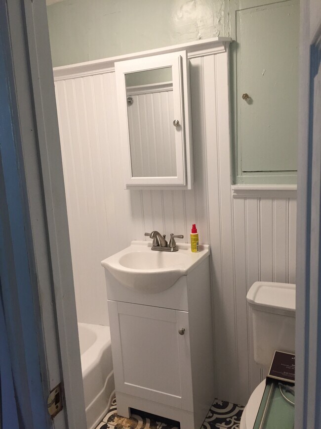 801 S Saint Bernard St Apartments Unit 1R Philadelphia, PA