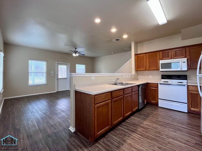 Photo - Beautiful Two Story Duplex Near Randolph AFB and FT SAM Houston!
