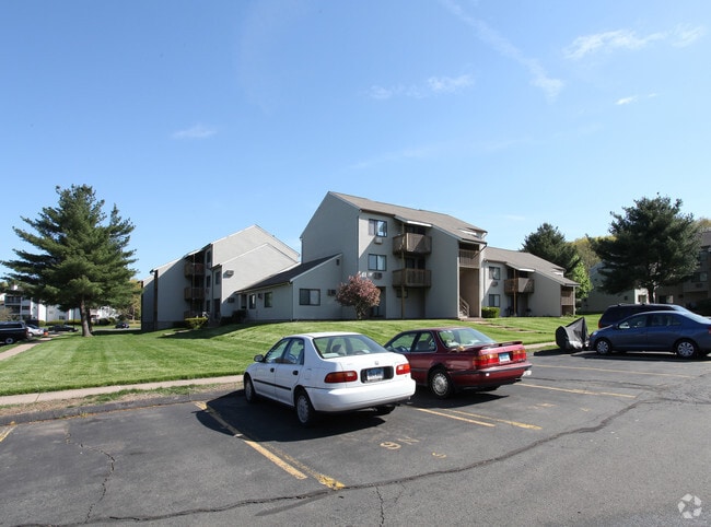 Countrywood Apartments