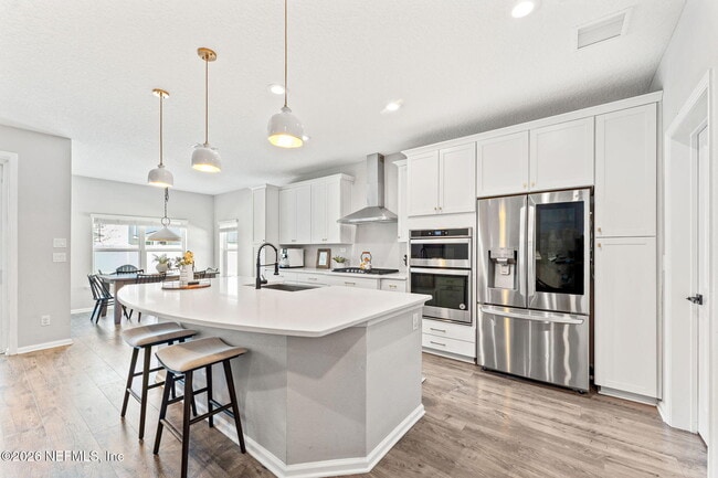 Photo - 611 Watervale Dr