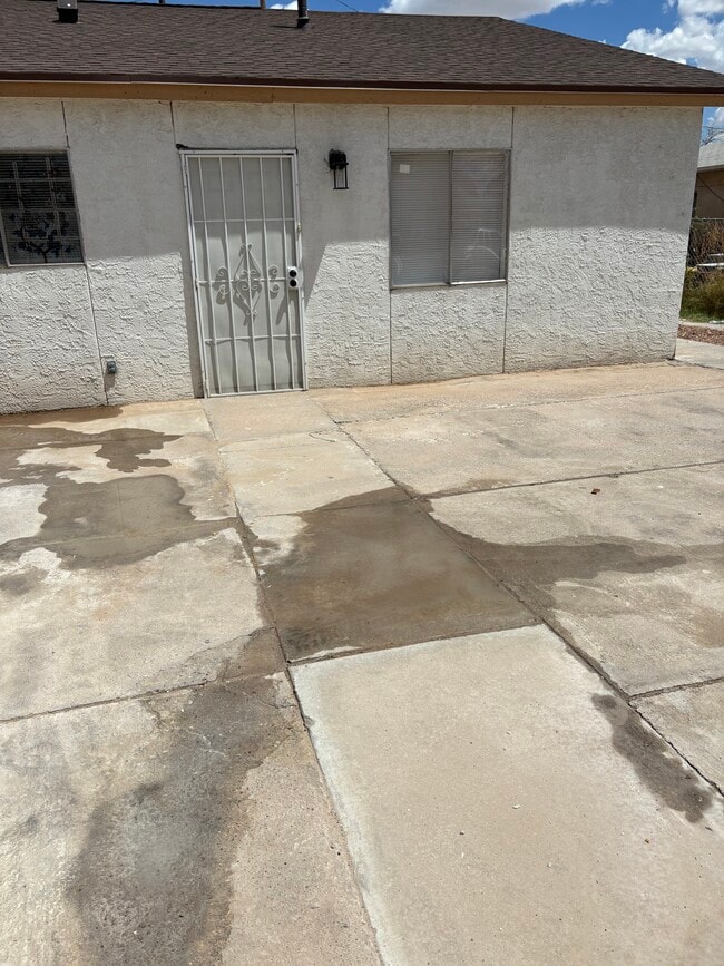 Photo - 122 Rio Rd