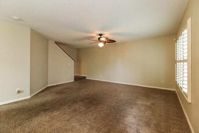 7131 Waterside Dr