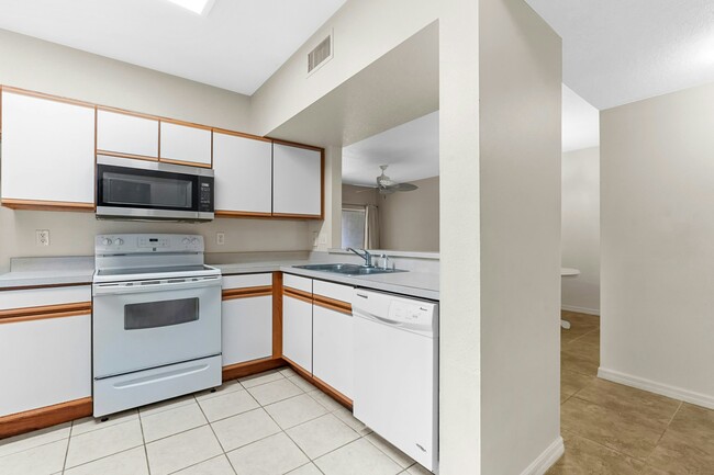 Photo - 6433 Cypressdale Dr