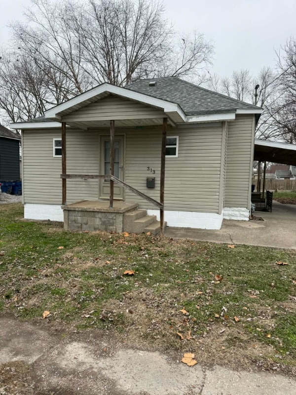 Building Photo - 313 E 4th St