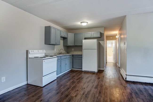 Photo - Hillvista Apartments