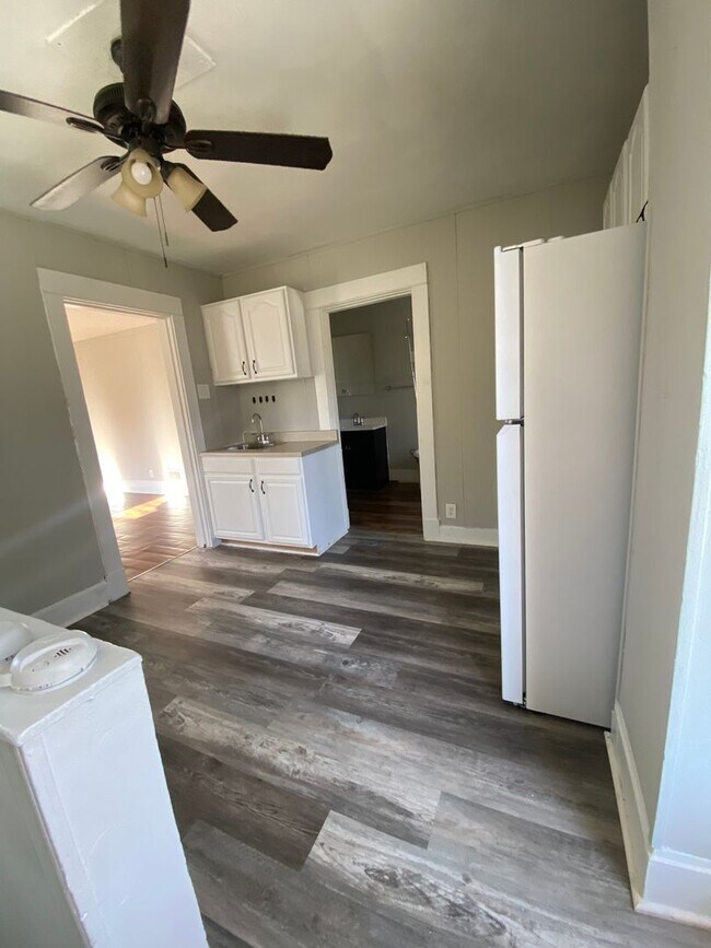 Photo - 312 N 6th St Unit #2