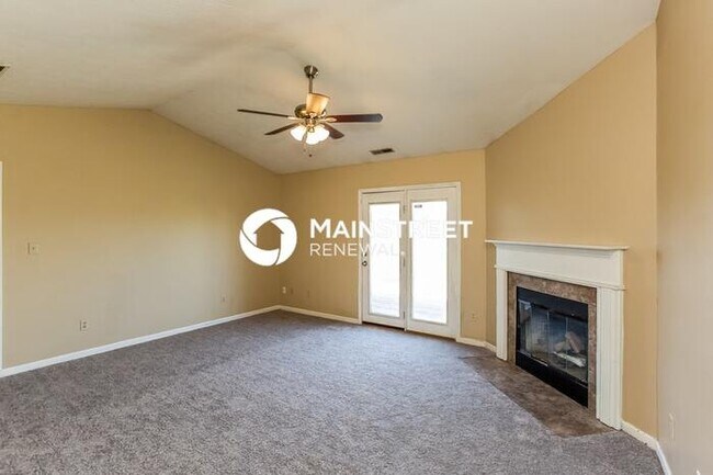 3 Bedroom Pet-Friendly Home in Indianapolis, IN with Main Street Renewal