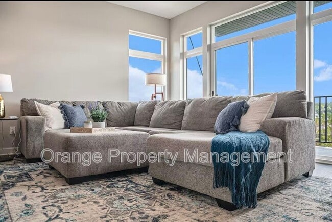 Photo - 636 N 46th St