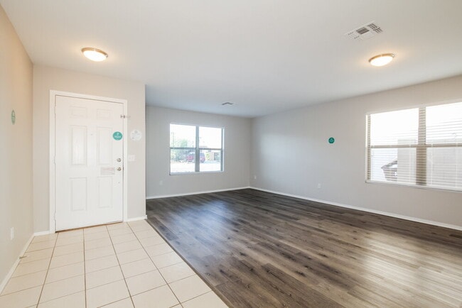 Photo - 8211 W Mission Ln