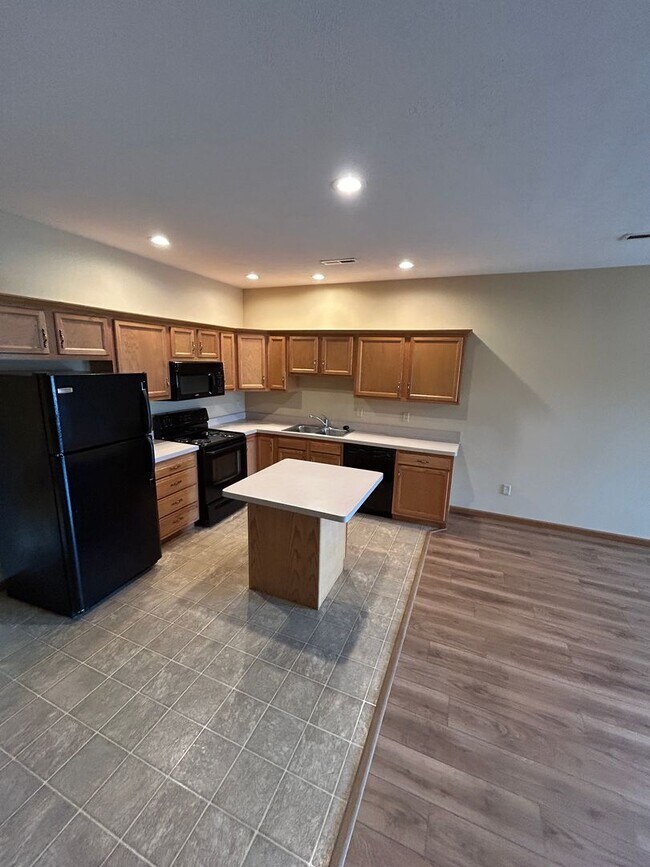 Photo - Modern & Spacious 2-Bedroom Ranch Condo – Available Soon in Troy, OH! Unit 1011-B Laurel Tree Ct