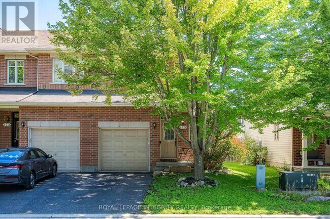 Photo - 175 Hornchurch Ln