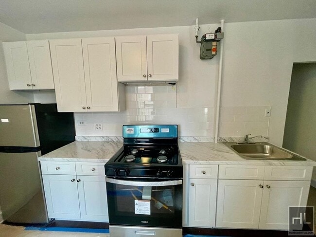 Photo - YORK AVENUE Unit 5B