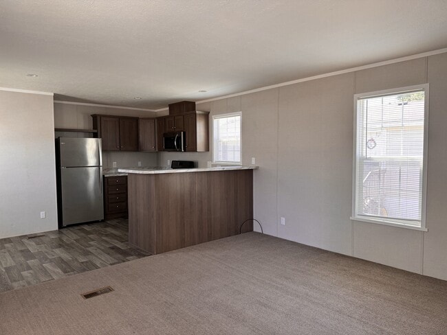 Photo - 5201 Chantelle Dr