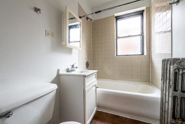 Photo - 8241-49 S Ellis Ave