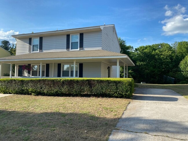 Building Photo - Two Bedroom Townhouse North Augusta