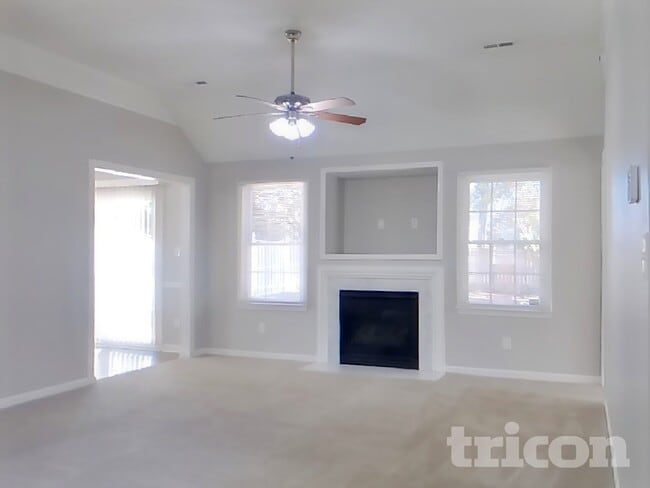 Photo - 7325 Fallow Ln