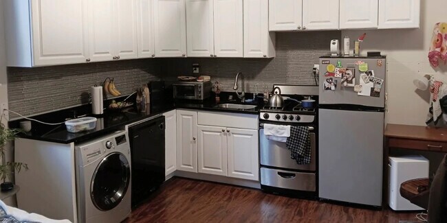 Photo - 2127 N Dayton St