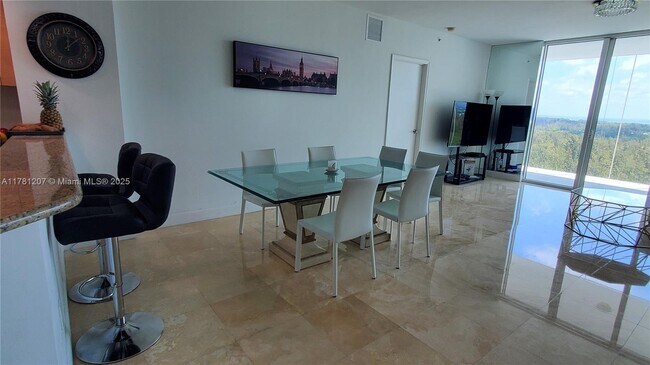 Photo - 14951 Royal Oaks Ln Condo Unit 1805