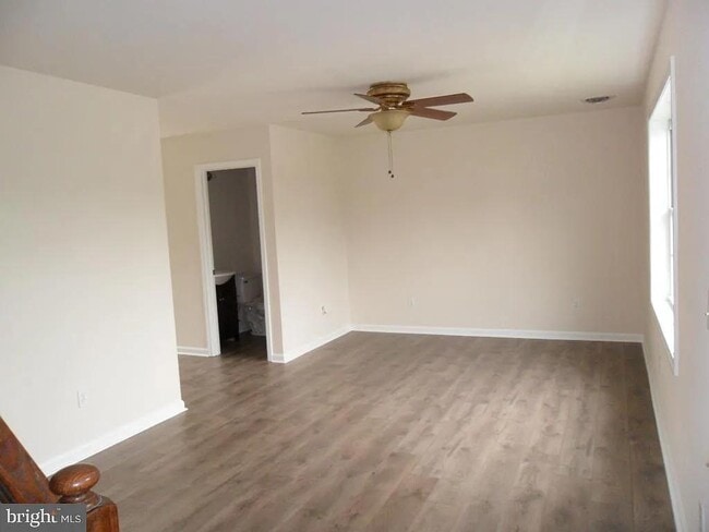 Photo - 142 Sable Dr