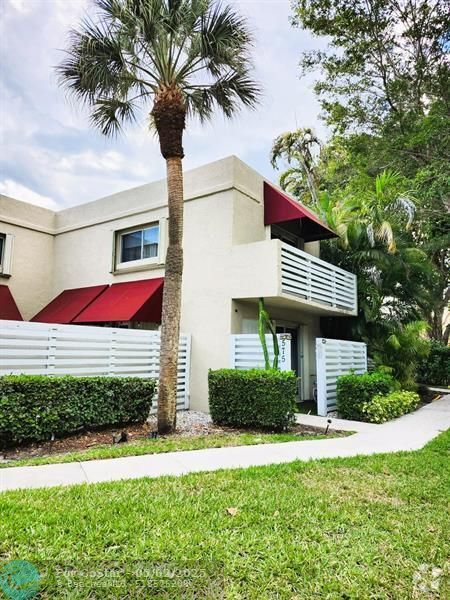 Building Photo - 575 NW 98th Ave Rental